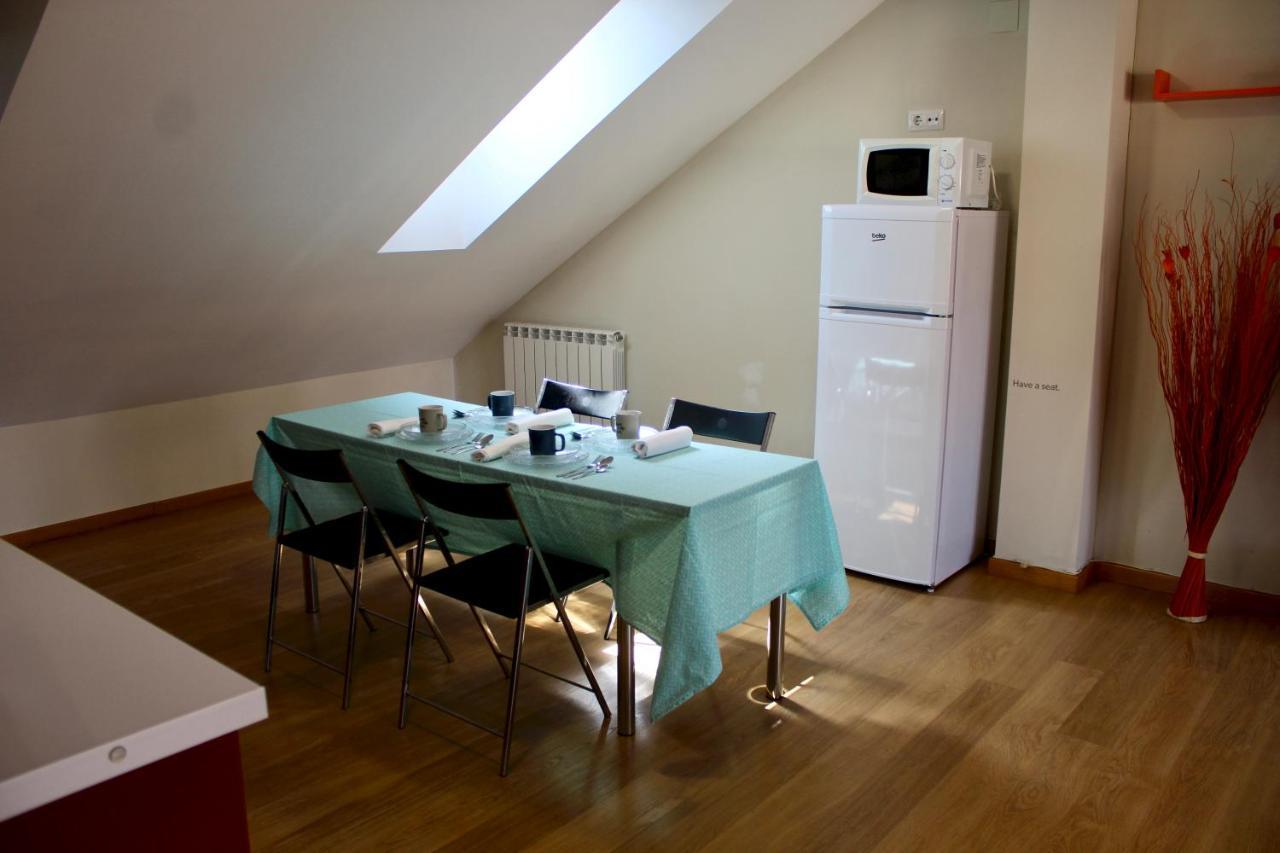 Atico En El Centro Con Amplia Terraza Apartment Entrena Ngoại thất bức ảnh